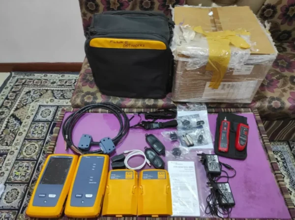 Fluke DSX-5000 Networks Industrial Ethernet Cable Analyzer - Image 2